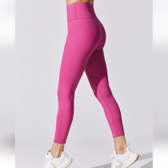 CARBON 38 Ribbed 7/8 Lcgging In Magenta. Size Small - Picture 1 of 11